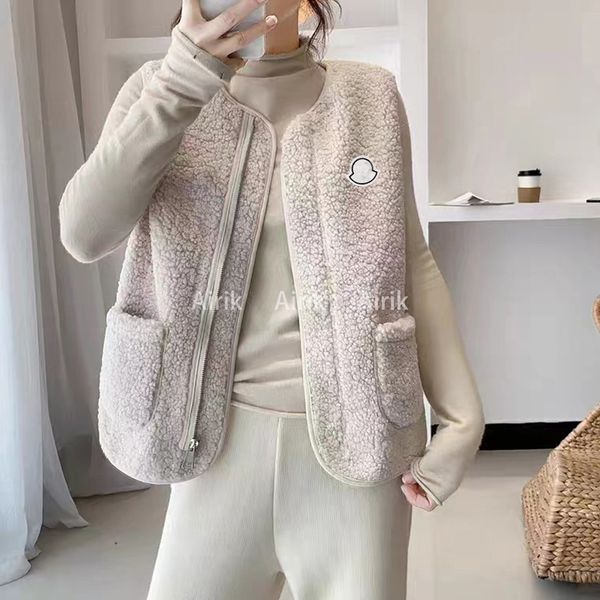 lamb wool vest women's short autumn and winter 2023 new fur integration small lamb wool zipper jacket women's windbreaker thick sl, Black;white
lamb wool vest women's short autumn and winter 2023 new fur integration small lamb wool zipper jacket women's windbreaker thick sl, Black;white