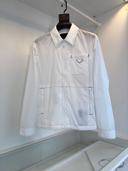 2023 jackets triangle brand solid color men's simple lapel coat outdoor work clothes stormsuit long-sleeved hooded couple coat loose to, Black;brown
2023 jackets triangle brand solid color men's simple lapel coat outdoor work clothes stormsuit long-sleeved hooded couple coat loose to, Black;brown
