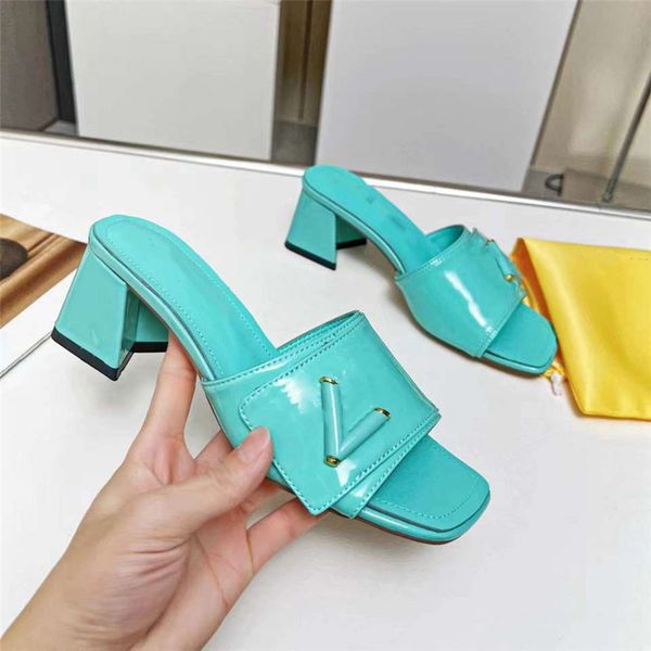 fashion sandals summer 2023 louiseity women high heel leather letter logo casual slippers viutonity 04-003, Black
fashion sandals summer 2023 louiseity women high heel leather letter logo casual slippers viutonity 04-003, Black