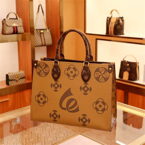 60% off handbags online usa new leather women's old color matching double-sided flower shopping portable one shoulder large bag mommy t
60% off handbags online usa new leather women's old color matching double-sided flower shopping portable one shoulder large bag mommy t