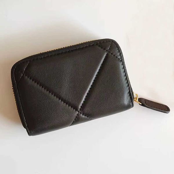 brand designer change coin purse wallet card pack small fragrant card bag wallets women's short ins red same macaron color matching mul, Red;black
brand designer change coin purse wallet card pack small fragrant card bag wallets women's short ins red same macaron color matching mul, Red;black