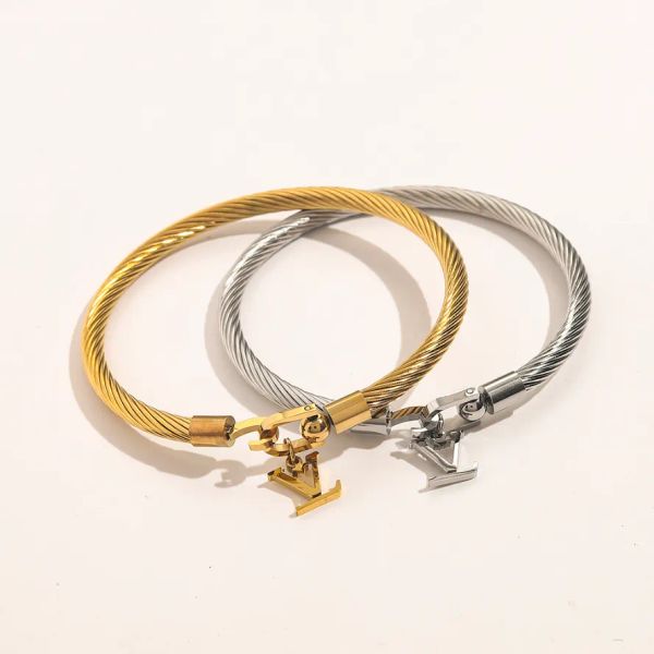designers bracelets women bangle luxury designer green red letter wispy bracelet jewelry plated stainless steel love gift bangles no box, Black
designers bracelets women bangle luxury designer green red letter wispy bracelet jewelry plated stainless steel love gift bangles no box, Black