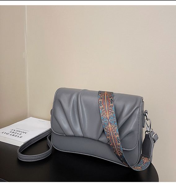 made in conch bags handbag women lady sea shell shoulder bags designer luxurys style classic brand fashion bag wallets wholesale and retail
made in conch bags handbag women lady sea shell shoulder bags designer luxurys style classic brand fashion bag wallets wholesale and retail