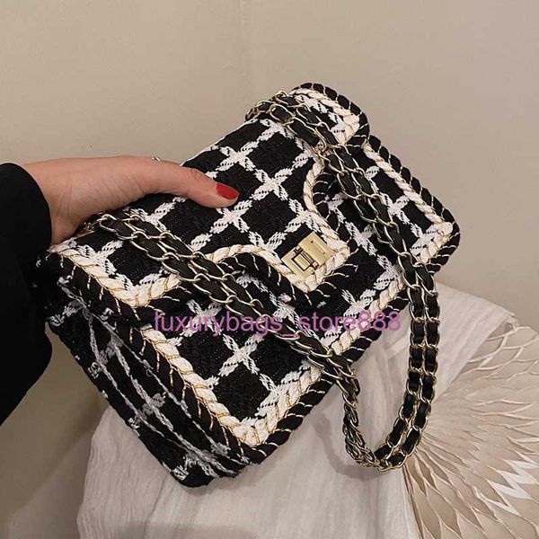 store handbag 95% off clearance wholesale small dign fragrant fedora bag 2023 autumn and winter new fashion chain texture one shoulder cross
store handbag 95% off clearance wholesale small dign fragrant fedora bag 2023 autumn and winter new fashion chain texture one shoulder cross