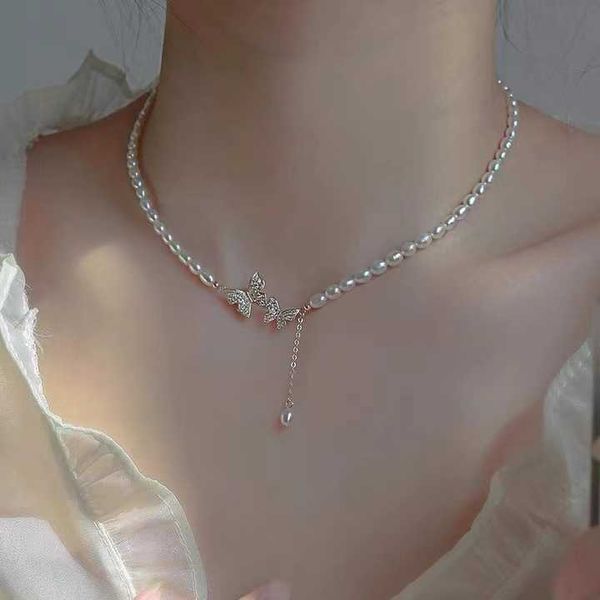 s french vintage pearl butterfly retro elegant zircon choker women ins style gentle pendant collarbone chain necklace 0206, Silver
s french vintage pearl butterfly retro elegant zircon choker women ins style gentle pendant collarbone chain necklace 0206, Silver