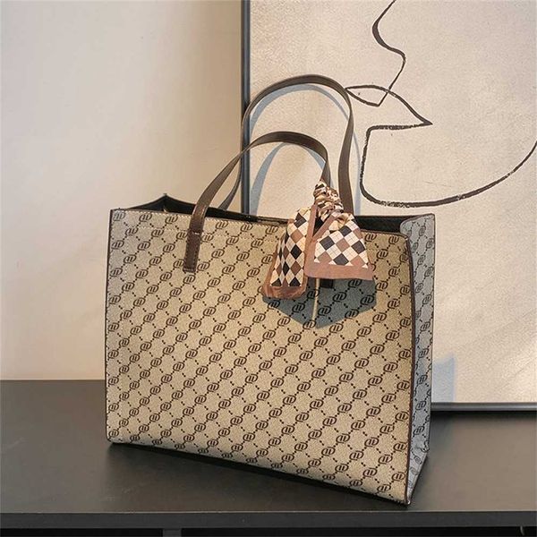 79% off bags outlet store women autumn and winter new fashion large capacity casual women's printed one shoulder handbag classic tote b
79% off bags outlet store women autumn and winter new fashion large capacity casual women's printed one shoulder handbag classic tote b