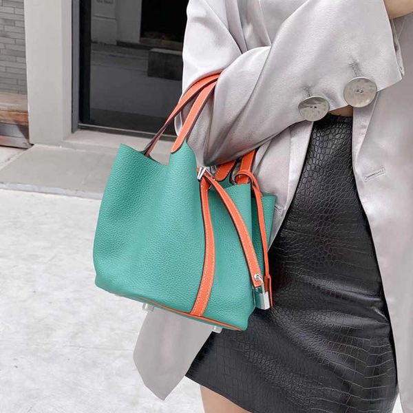 original edition 7a h home designer picotin lock bags 2023 new womens bag litchi pattern layer kraft vegetable basket color matching largeca
original edition 7a h home designer picotin lock bags 2023 new womens bag litchi pattern layer kraft vegetable basket color matching largeca