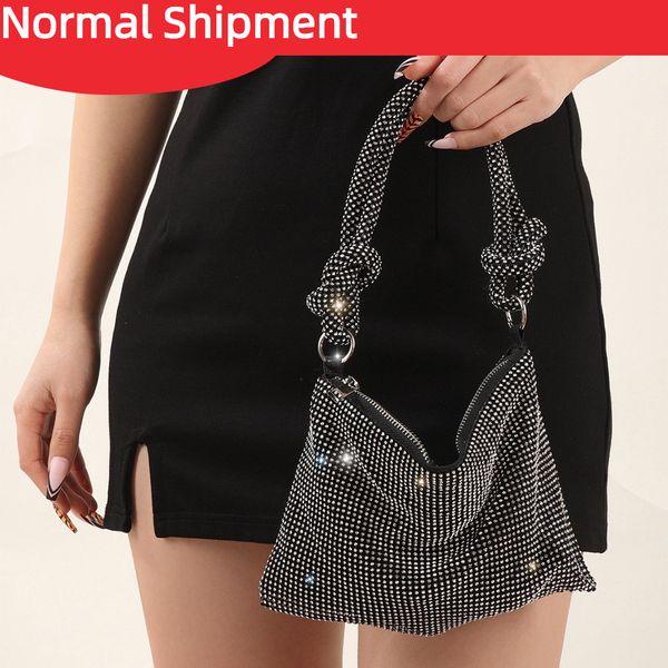 evening bags handle evening clutch bag for women shiny dinner party wedding purses handbag designer female underarm shoulder bag 230206
evening bags handle evening clutch bag for women shiny dinner party wedding purses handbag designer female underarm shoulder bag 230206