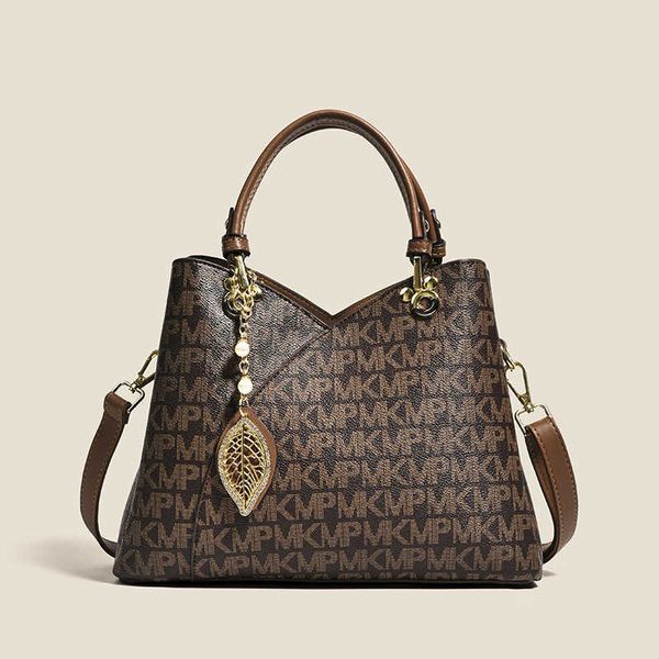 stuff sacks new versatile classic casual women's one shoulder crossbody bag 
stuff sacks new versatile classic casual women's one shoulder crossbody bag