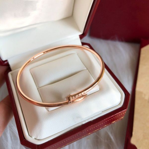 gold chain bracelet designer bracelet luxury jewelry womens accessories titanium steel alloy gold plating process never fade fot allergic lu, Black
gold chain bracelet designer bracelet luxury jewelry womens accessories titanium steel alloy gold plating process never fade fot allergic lu, Black