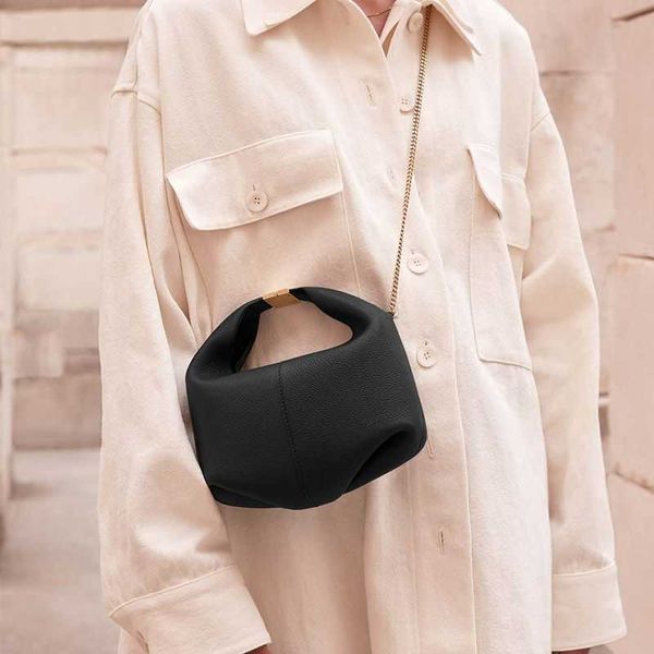 niche design bag museum french polene bag women's 2022 new fashion leather poleno one shoulder messenger bag
niche design bag museum french polene bag women's 2022 new fashion leather poleno one shoulder messenger bag