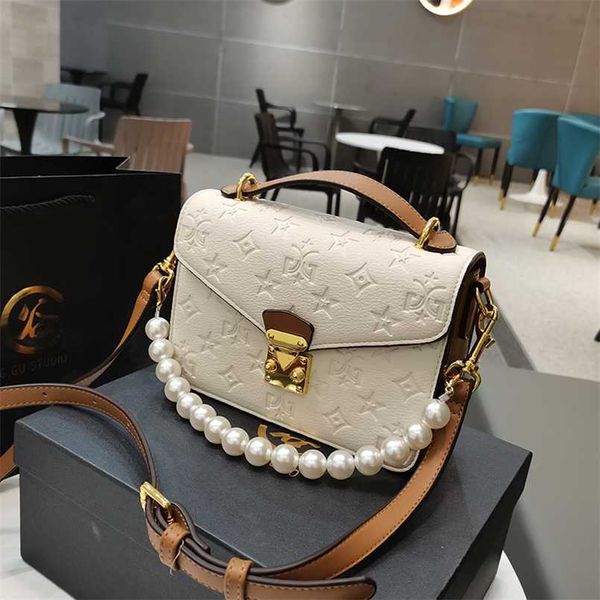 2023 bags clearance outlets woman embossing much interlayer handbag messenger girl purses ladies bag with pearl strap
2023 bags clearance outlets woman embossing much interlayer handbag messenger girl purses ladies bag with pearl strap