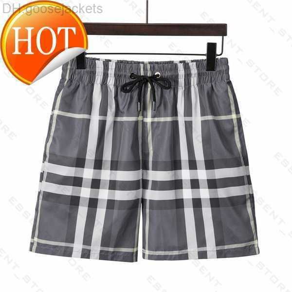 burbrery plaid shorts 2022 mens summer fashion beach pants designers board swim short gym mesh sportswear quick drying swimwear printing man, White;black
burbrery plaid shorts 2022 mens summer fashion beach pants designers board swim short gym mesh sportswear quick drying swimwear printing man, White;black