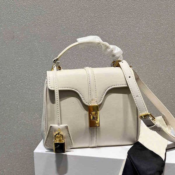 new shoulder bag designer messenger crossbody bags women leather handbag fashion classic lock buckle purses soft elegant travel 220921
new shoulder bag designer messenger crossbody bags women leather handbag fashion classic lock buckle purses soft elegant travel 220921