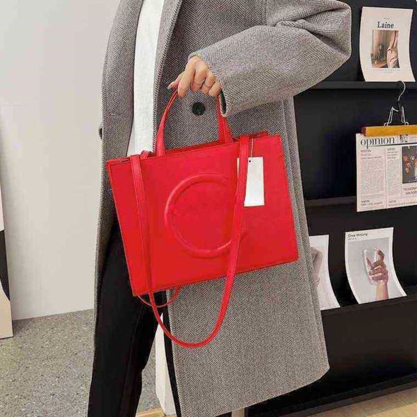 2023 shoulder bags totes e designer handbags tote bag zipper leather messenger crossbody satchel
2023 shoulder bags totes e designer handbags tote bag zipper leather messenger crossbody satchel