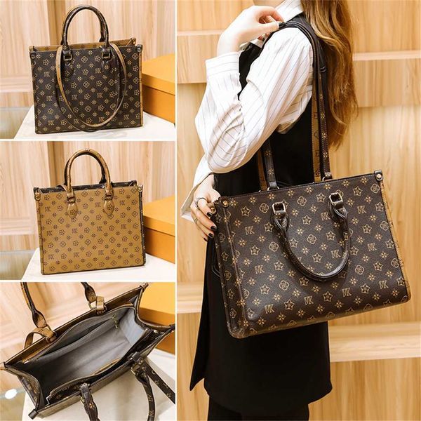 79% off bags outlet store hong double-sided contrast handbag one-shoulder large capacity new women's bag
79% off bags outlet store hong double-sided contrast handbag one-shoulder large capacity new women's bag