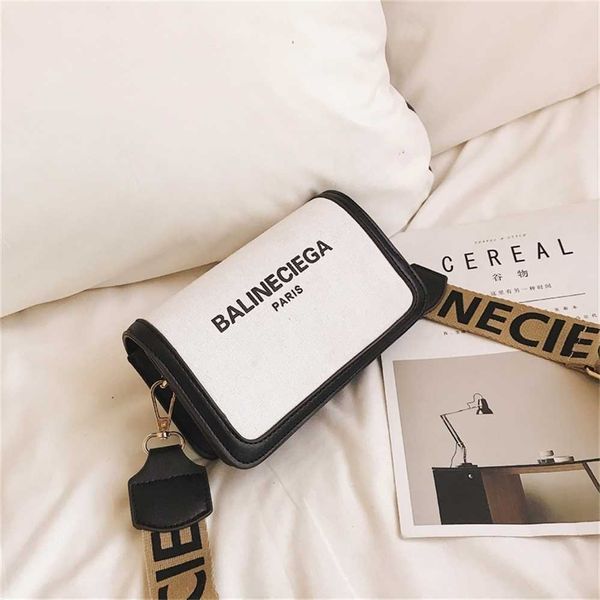 designer handbag store 60% off handbag trendy small small square versatile broadband single messenger off
designer handbag store 60% off handbag trendy small small square versatile broadband single messenger off