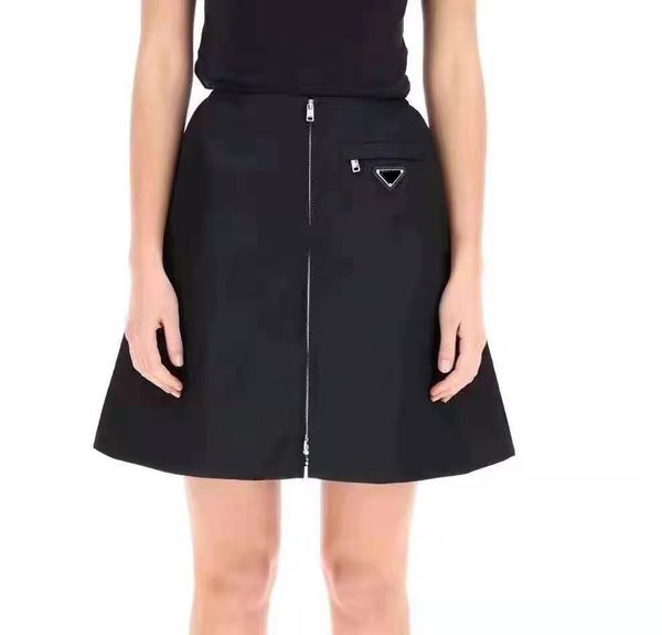 23ss new women skirts with zipper lady half dresses with inverted matches skirts for spring autumn outwearsmens womens suitable clothing ski, Black
23ss new women skirts with zipper lady half dresses with inverted matches skirts for spring autumn outwearsmens womens suitable clothing ski, Black