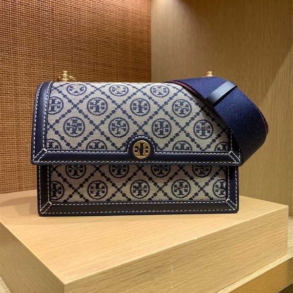 designer handbag store 60% off autumn and winter new family jacquard fashion chain casual messenger single shoulder underarm organ bag
designer handbag store 60% off autumn and winter new family jacquard fashion chain casual messenger single shoulder underarm organ bag