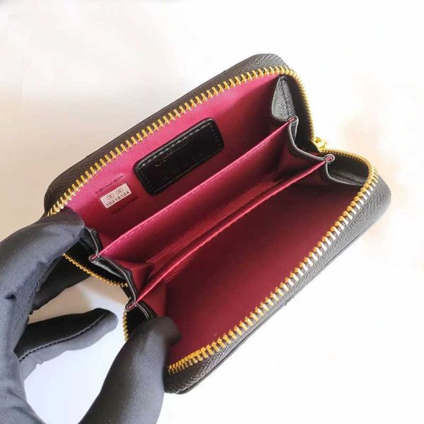 brand designer change coin purse wallet card pack small fragrant card bag wallets women's short ins red same macaron color matching mul, Red;black
brand designer change coin purse wallet card pack small fragrant card bag wallets women's short ins red same macaron color matching mul, Red;black