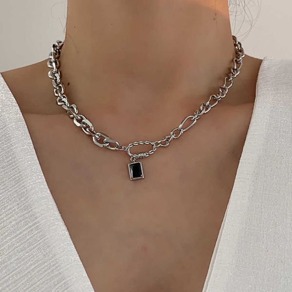 punk rock black geometric square rhinestone pendant necklaces for men women exquisite temperament necklace hip hop party jewelry 0206, Silver
punk rock black geometric square rhinestone pendant necklaces for men women exquisite temperament necklace hip hop party jewelry 0206, Silver