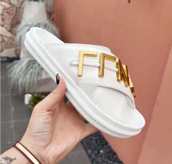 shoes slippers slippers sandal designer lady gentlemen colorful canvas letter anatomic leather slide 6 style model 35-42, White;red
shoes slippers slippers sandal designer lady gentlemen colorful canvas letter anatomic leather slide 6 style model 35-42, White;red
