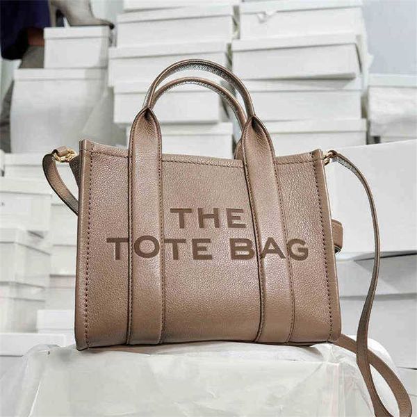 2023 bags outlet online sale brand letter bags for women leather shoulder crossbody bag female luxury designer handbags handle shopper tote
2023 bags outlet online sale brand letter bags for women leather shoulder crossbody bag female luxury designer handbags handle shopper tote