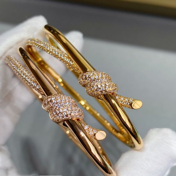 memnon bracelets gold and rose color knot bangle necklaces earrings fit 925 sterling silver authentic classic gift exquisite wedding, Golden;silver
memnon bracelets gold and rose color knot bangle necklaces earrings fit 925 sterling silver authentic classic gift exquisite wedding, Golden;silver