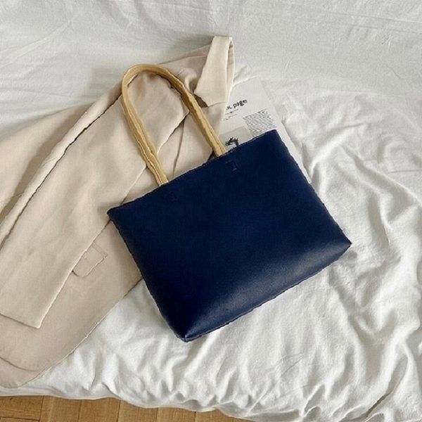 new embossed printing designer bag fashion women chain bag crossbody bags clutch handbag hmvsxchsdhcvhsdjhnvbsd
new embossed printing designer bag fashion women chain bag crossbody bags clutch handbag hmvsxchsdhcvhsdjhnvbsd