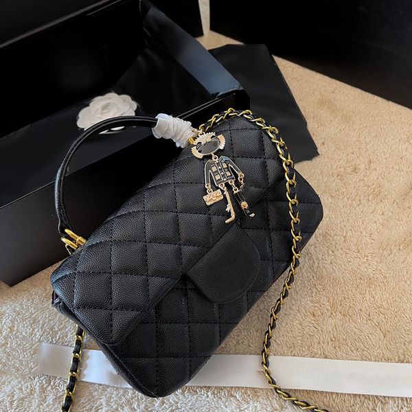 cc bag shoulder bags womens classic mini flap quilted black bag handle totes caviar leather calfskin gold metal hardware matelasse chain
cc bag shoulder bags womens classic mini flap quilted black bag handle totes caviar leather calfskin gold metal hardware matelasse chain