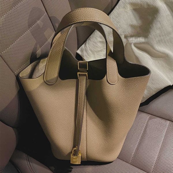 designer herme shoulder bags for women online outlet bag 2023 new fashion vegetable basket women's soft pu litxee1
designer herme shoulder bags for women online outlet bag 2023 new fashion vegetable basket women's soft pu litxee1