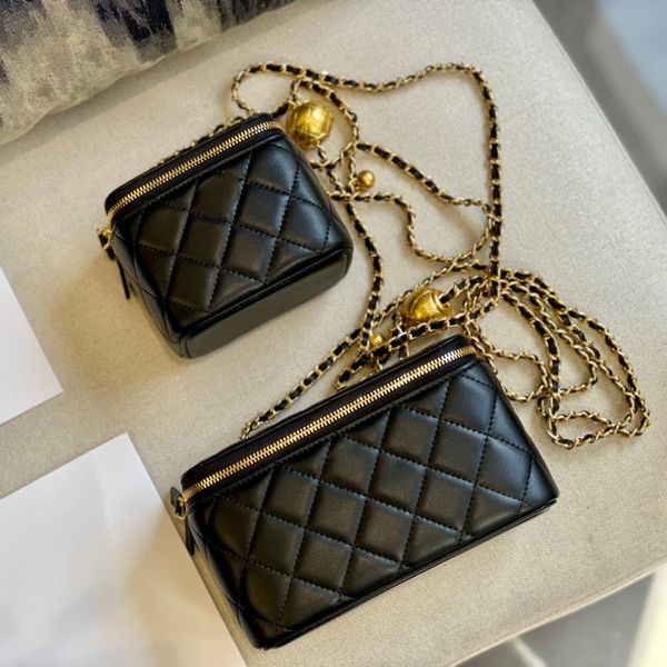 cosmetic bags & cases women designer lambskin mini box bag lipstic cosmetic case vanity crush pearl ball gold metal hardware matelasse chain
cosmetic bags & cases women designer lambskin mini box bag lipstic cosmetic case vanity crush pearl ball gold metal hardware matelasse chain
