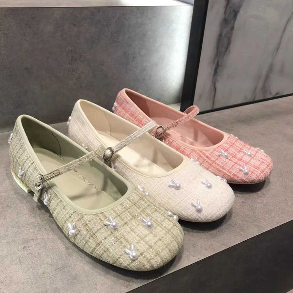 2023 spring new style small fragrant bunny mary jane shoes female round toe low heel ballet shoes, Black
2023 spring new style small fragrant bunny mary jane shoes female round toe low heel ballet shoes, Black