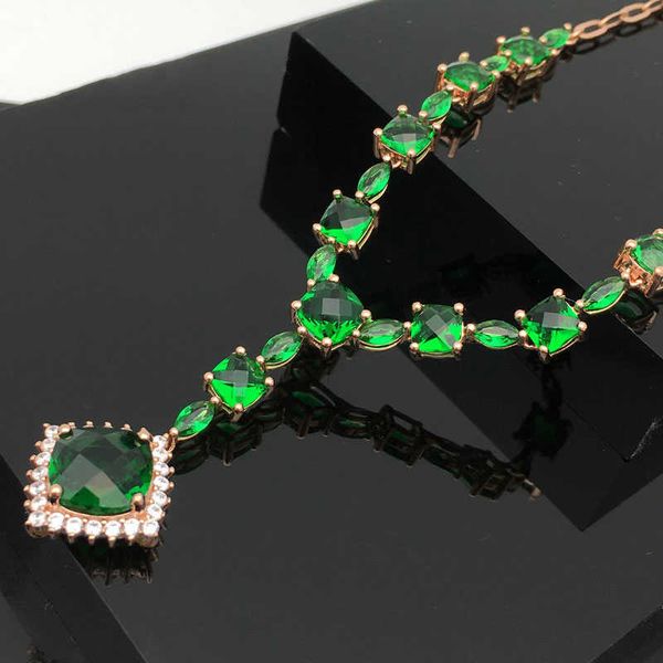 pendant necklaces 585 purple gold luxury emerald neckles high-grade fashion plated 14k rose clavicle chain wedding jewelry for women y2302, Silver
pendant necklaces 585 purple gold luxury emerald neckles high-grade fashion plated 14k rose clavicle chain wedding jewelry for women y2302, Silver