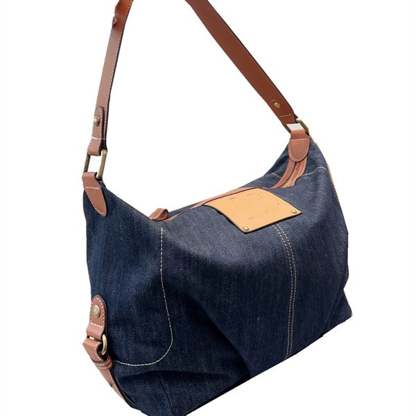 2023 women's shoulder bag designer design denim bag women's handbag messenger bag 
2023 women's shoulder bag designer design denim bag women's handbag messenger bag