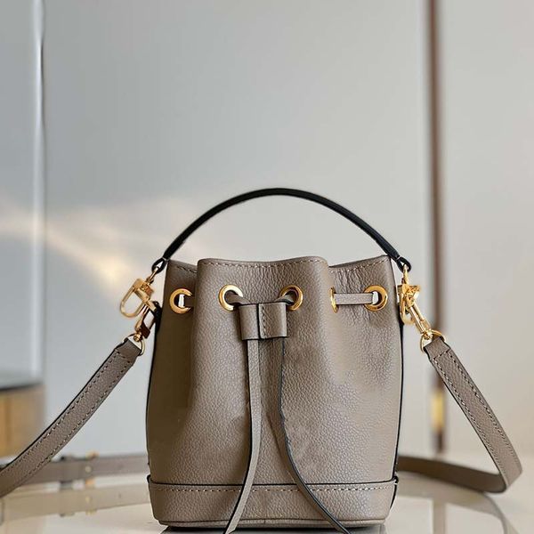 women designer bags wallet chain wallet messenger leather handbags shoulder quality messenger cross body serial shoulder bag handbags women&
women designer bags wallet chain wallet messenger leather handbags shoulder quality messenger cross body serial shoulder bag handbags women&