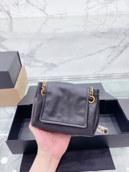 summer fashion women's bag luxury designer bag handbag single-shoulder straddle chain flap inner compartment diamond plaid magnetic sna
summer fashion women's bag luxury designer bag handbag single-shoulder straddle chain flap inner compartment diamond plaid magnetic sna