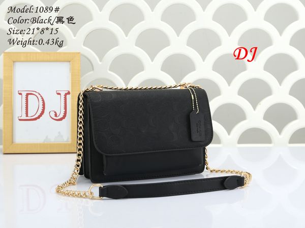 designer bag tote horse-drawn carriage handbags luxurys crossbody shoulder bags fashion pu chain bags flip handbag luxurys messenger leather
designer bag tote horse-drawn carriage handbags luxurys crossbody shoulder bags fashion pu chain bags flip handbag luxurys messenger leather