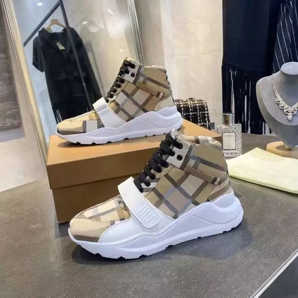 designer shoes men sneakers striped vintage sneaker women platform casual shoes season shades flats trainers brand classic outdoor shoe
designer shoes men sneakers striped vintage sneaker women platform casual shoes season shades flats trainers brand classic outdoor shoe