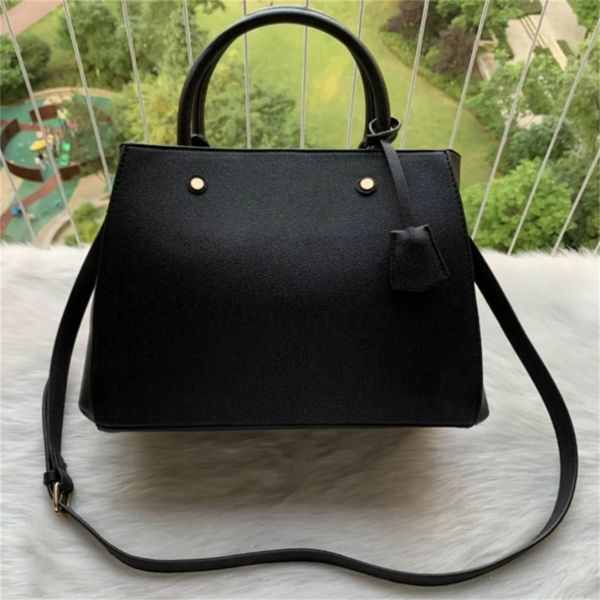 2023 designer luxury satchel messenger handbag leather strim handles with shoulder strap crossbody bag french bag purse crossbody bag purse
2023 designer luxury satchel messenger handbag leather strim handles with shoulder strap crossbody bag french bag purse crossbody bag purse