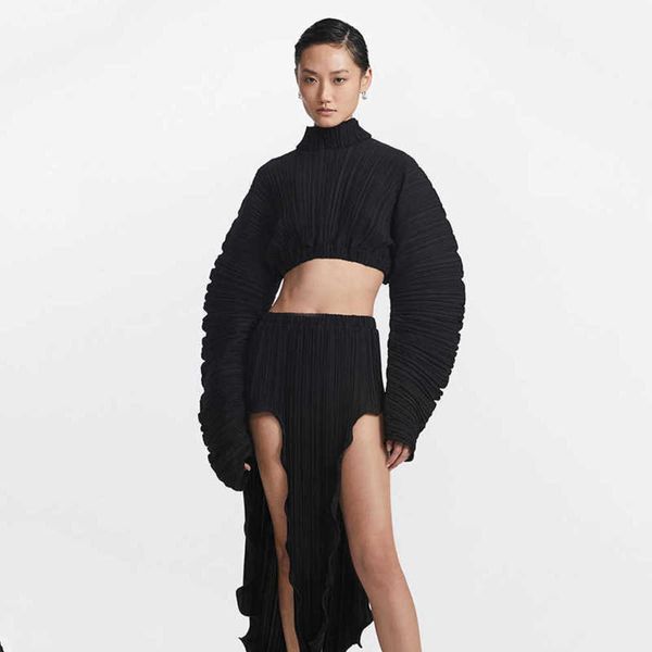women's clothing 2022 summer new loose pleated two piece long sleeve high collar ruffle slit skirt 0131, Black;gray
women's clothing 2022 summer new loose pleated two piece long sleeve high collar ruffle slit skirt 0131, Black;gray