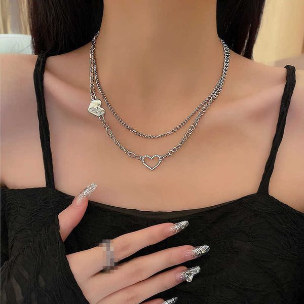 pendant necklaces double-layer shiny letter stitching titanium steel necklace female ins light luxury peach heart wild clavicle chain 0206, Silver
pendant necklaces double-layer shiny letter stitching titanium steel necklace female ins light luxury peach heart wild clavicle chain 0206, Silver