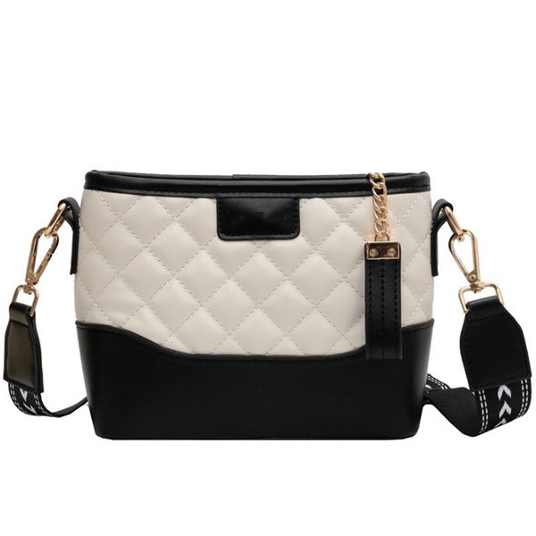 tote bags rhombus chain handbag designer bag mini messenger bucket bag female fashion pu handbags shoulder wide strap purse wallets wholesal
tote bags rhombus chain handbag designer bag mini messenger bucket bag female fashion pu handbags shoulder wide strap purse wallets wholesal