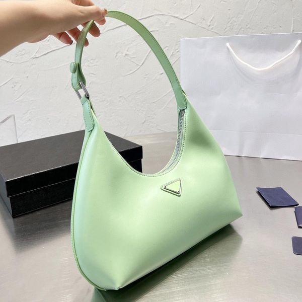bags totes handbag designer bag comen classic imitation brand multi color stitching solid shoulder pillow bag versatile commuting party dinn
bags totes handbag designer bag comen classic imitation brand multi color stitching solid shoulder pillow bag versatile commuting party dinn