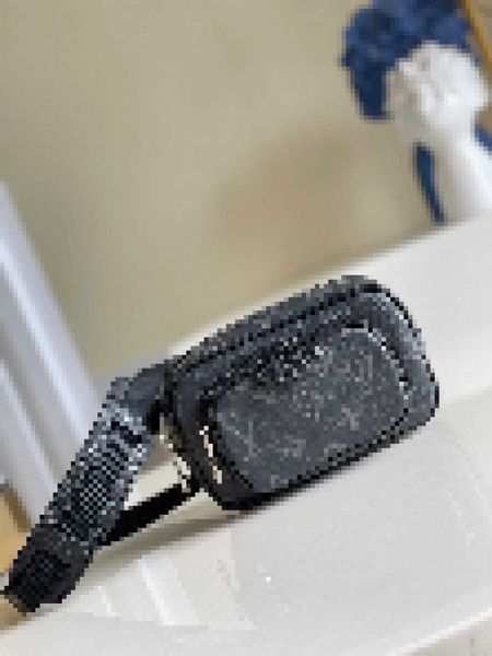 quality other bags outdoor pouch k45 mini camera m30755 m30781 letter handbags shoulder messenger 1m5t 50c2 16p7, Black;white
quality other bags outdoor pouch k45 mini camera m30755 m30781 letter handbags shoulder messenger 1m5t 50c2 16p7, Black;white