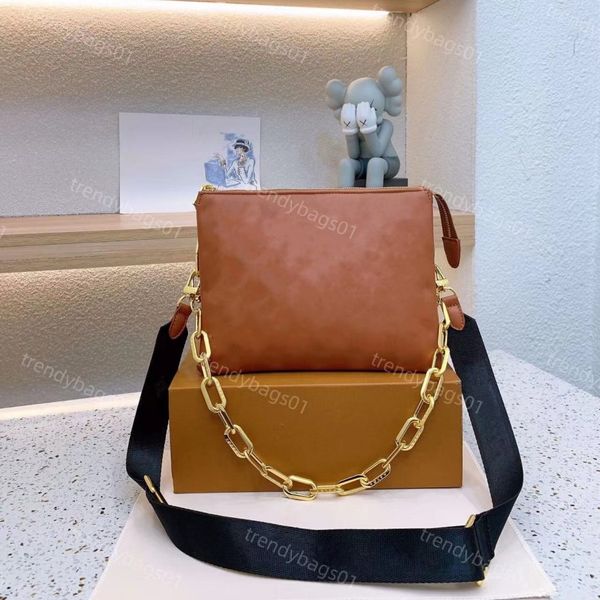 european and american luxury handle caprese handbag classic vintage multi-color leather handbags factory wholesale and retail bifold wallet
european and american luxury handle caprese handbag classic vintage multi-color leather handbags factory wholesale and retail bifold wallet