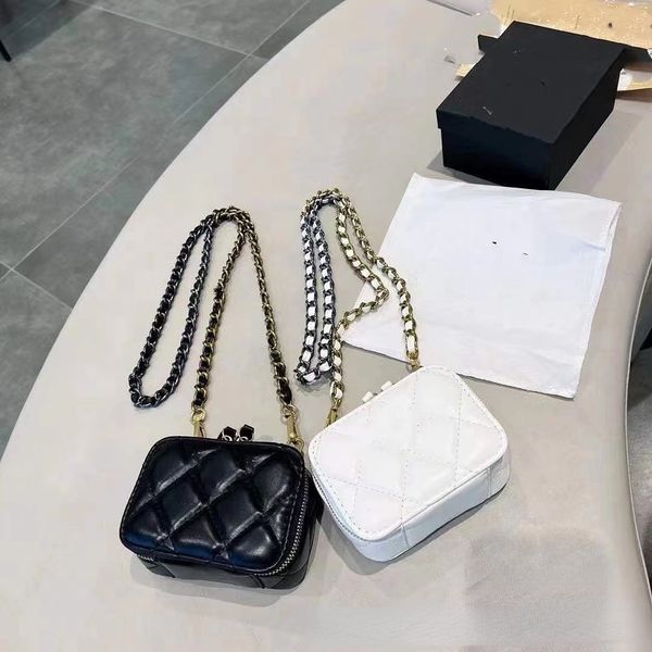 new design handbags fashion leather shoulder bags box dustbag include luxury purse with cute letters chain cross body lattice women bag lady
new design handbags fashion leather shoulder bags box dustbag include luxury purse with cute letters chain cross body lattice women bag lady
