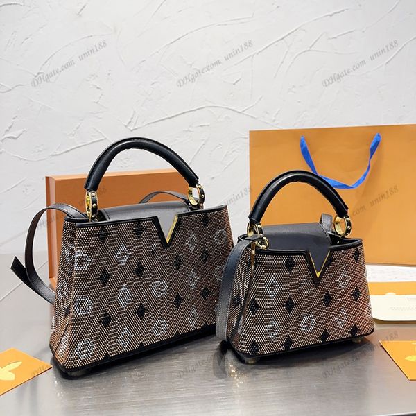 women luxurys designers totes capucines bb genuine leather shopping bags clemence handbag shouder crossbody bag for ladies with crystal deco
women luxurys designers totes capucines bb genuine leather shopping bags clemence handbag shouder crossbody bag for ladies with crystal deco