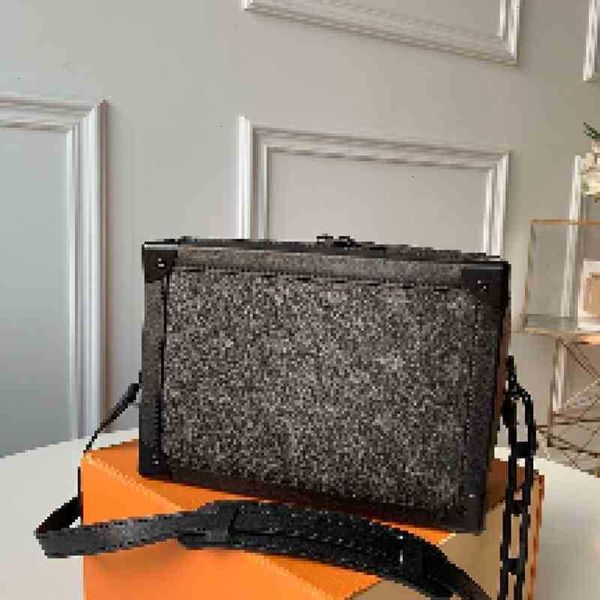briefcases soft trunk chain m44730 black flower men woman handbag totes shoulder bags back xjlz y54b ji56, Black;white
briefcases soft trunk chain m44730 black flower men woman handbag totes shoulder bags back xjlz y54b ji56, Black;white