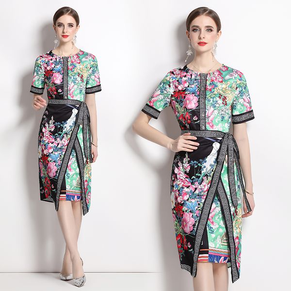 2023 summer women floral designer dress short sleeve o-neck new style party sheath dresses for special occasion ladies fashion lace up bow h, Black;gray
2023 summer women floral designer dress short sleeve o-neck new style party sheath dresses for special occasion ladies fashion lace up bow h, Black;gray